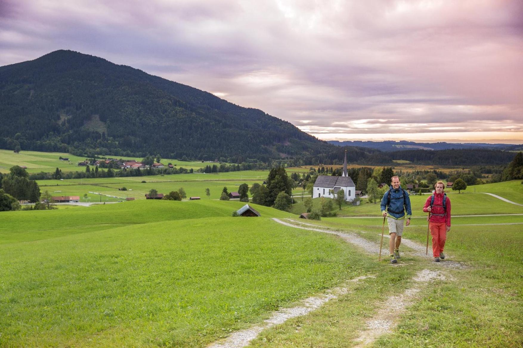 Apparthotel - Pension Ammertaler Hof Saulgrub Buitenkant foto